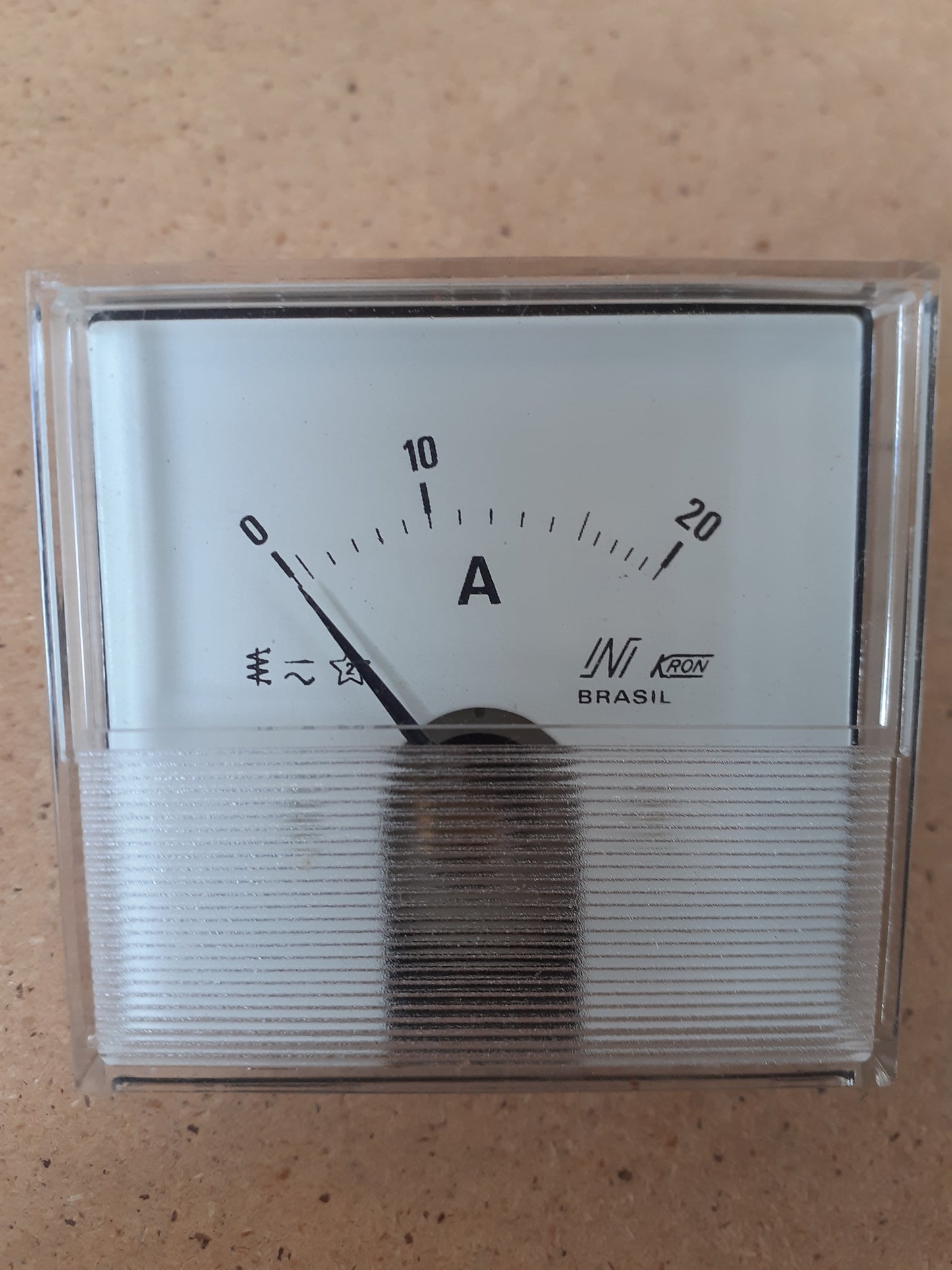 Amperimetro Kron QN65 20A