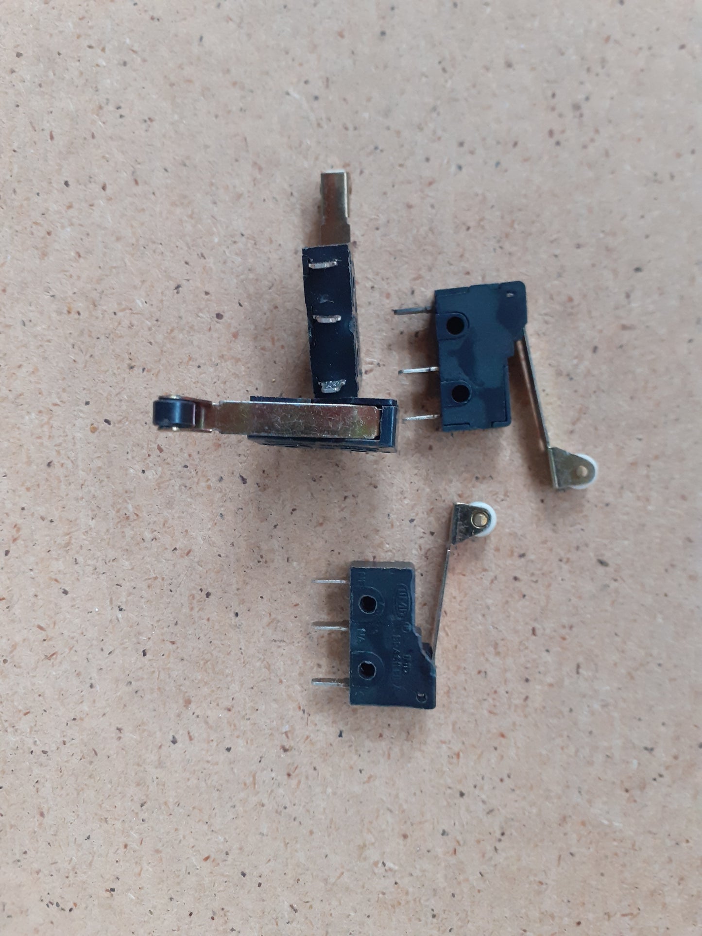 Micro switch Limit LMM8