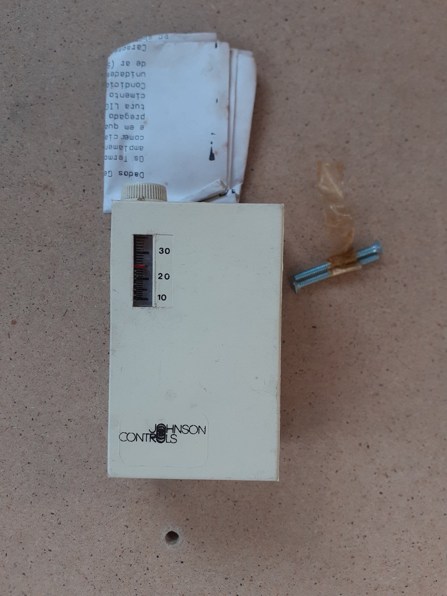 Termostato Johnson Controls T-031