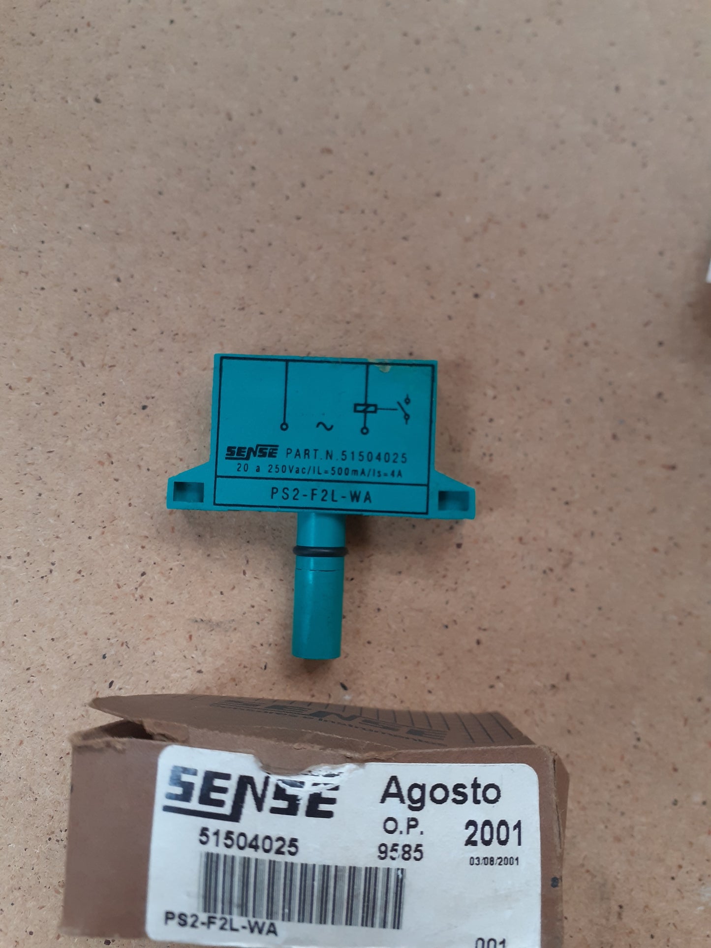 Sensor Sense PS2-F2L-WA