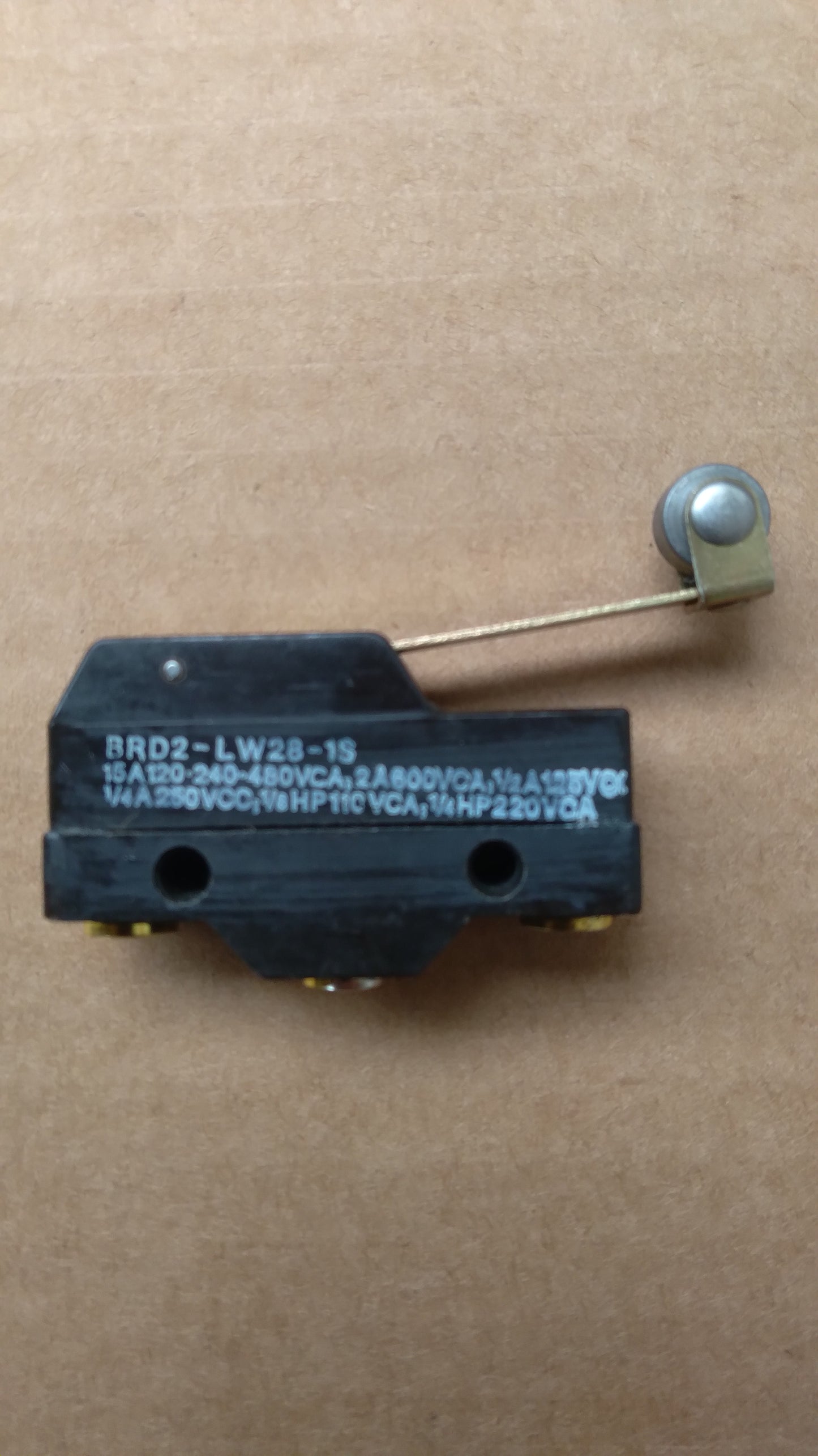 Micro switch Robertshaw BRD2-LW28-1S