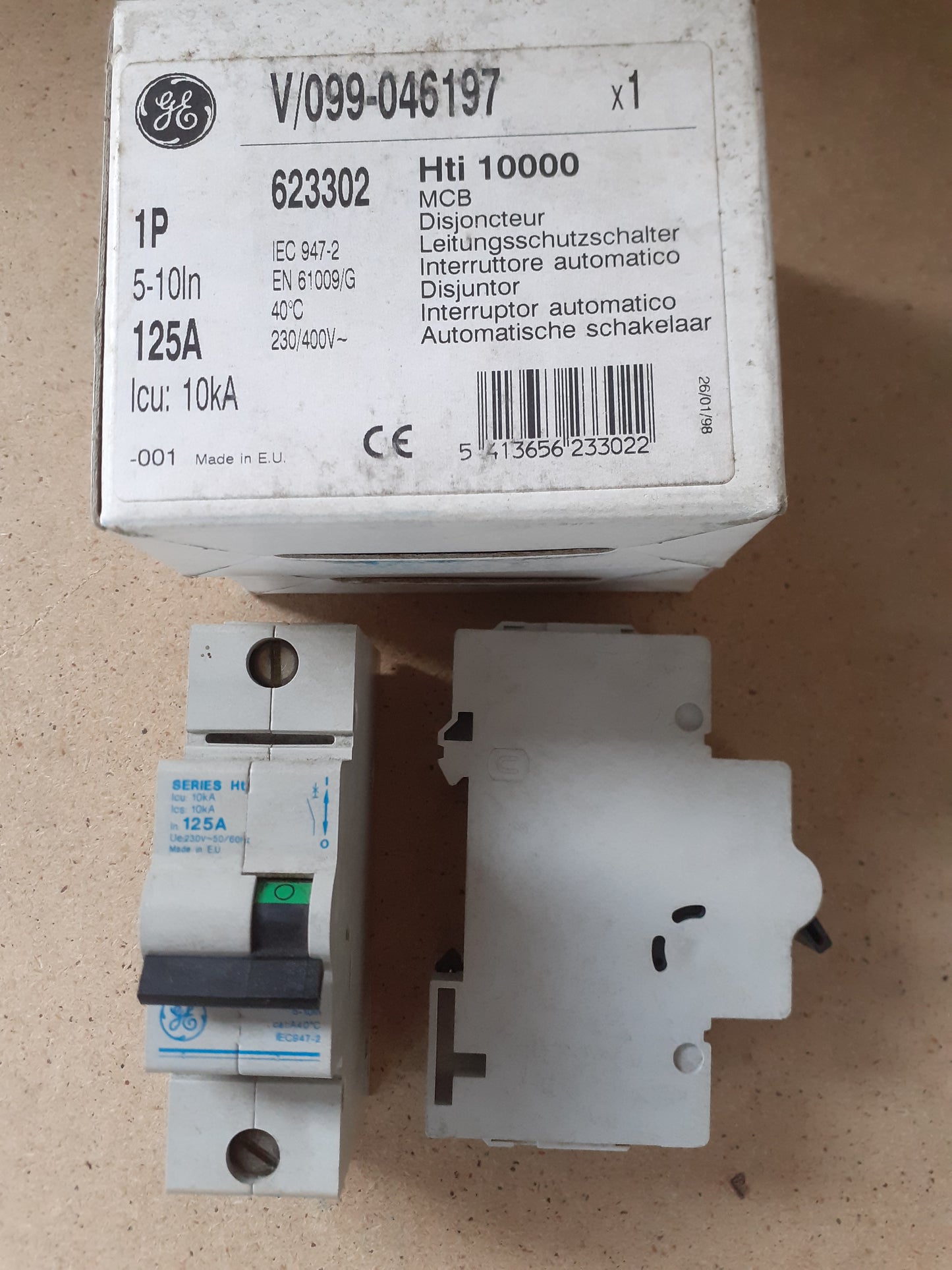 Disjuntor GE DIN V-099-046197 623302 Hti1000