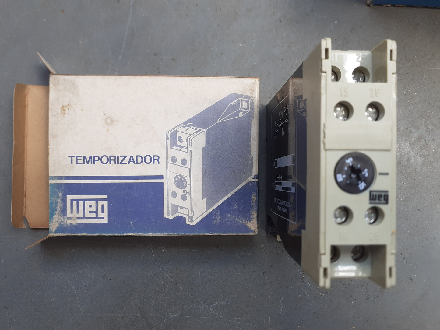 Temporizador WEG RTW15 220V 1E