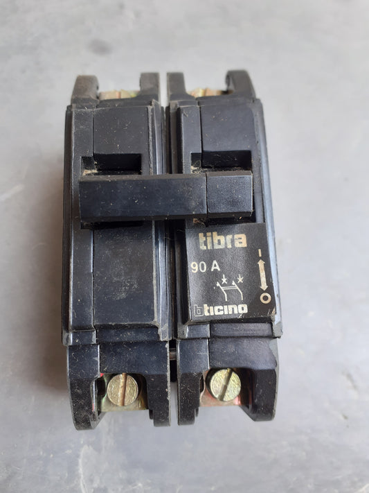 Disjuntor Bticino NEMA 2polos 90A