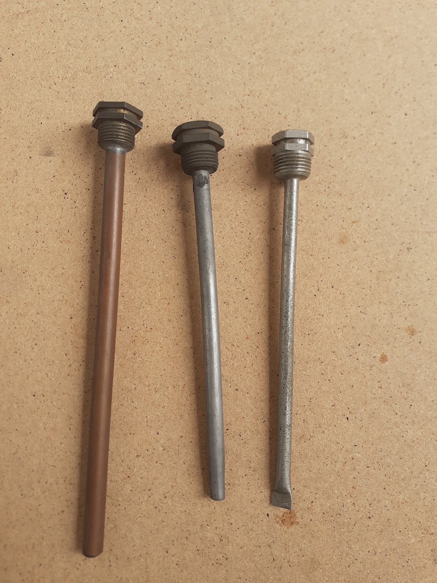 Poco Genérico 8x220mm