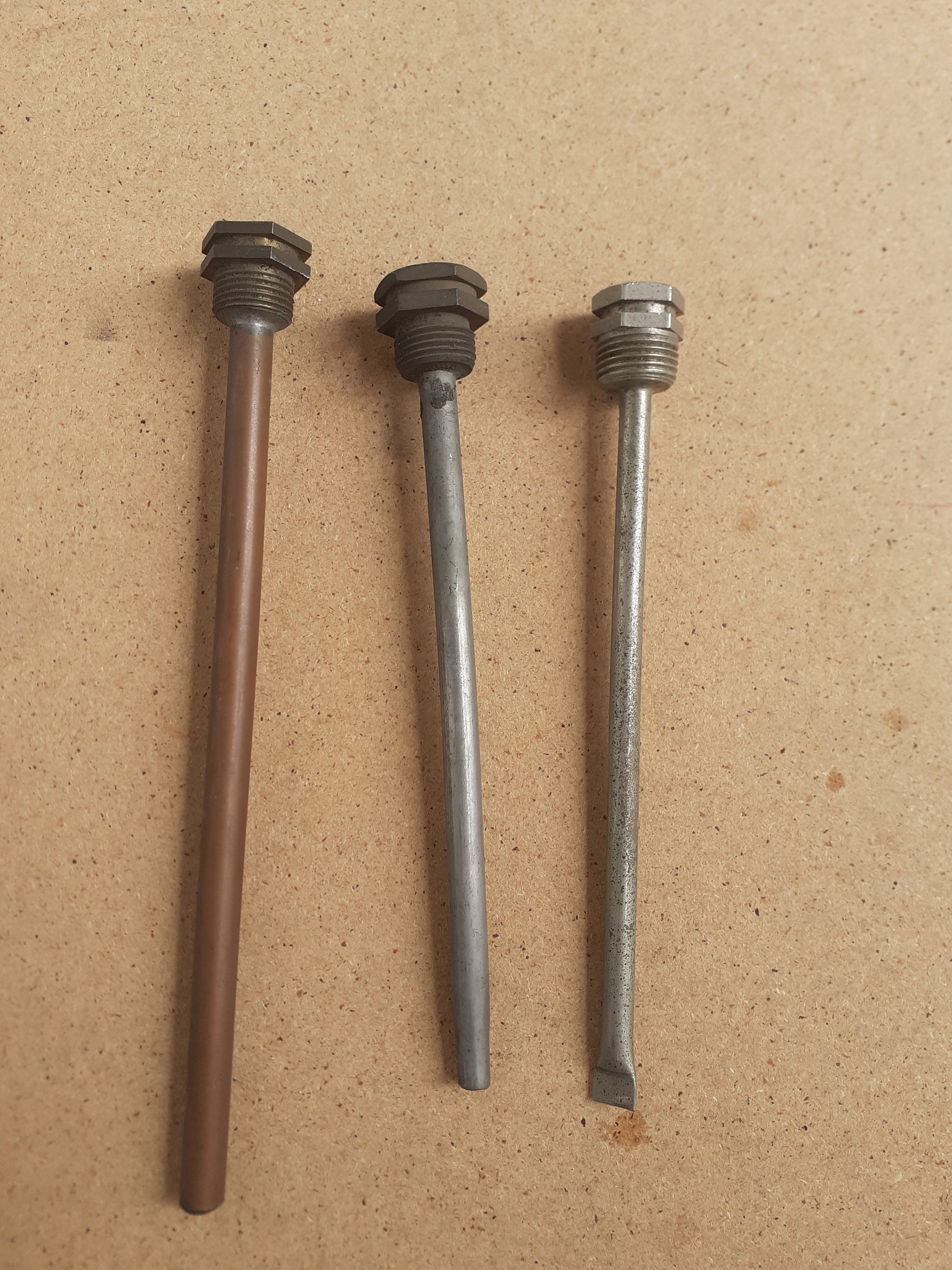 Poco Genérico 8x220mm