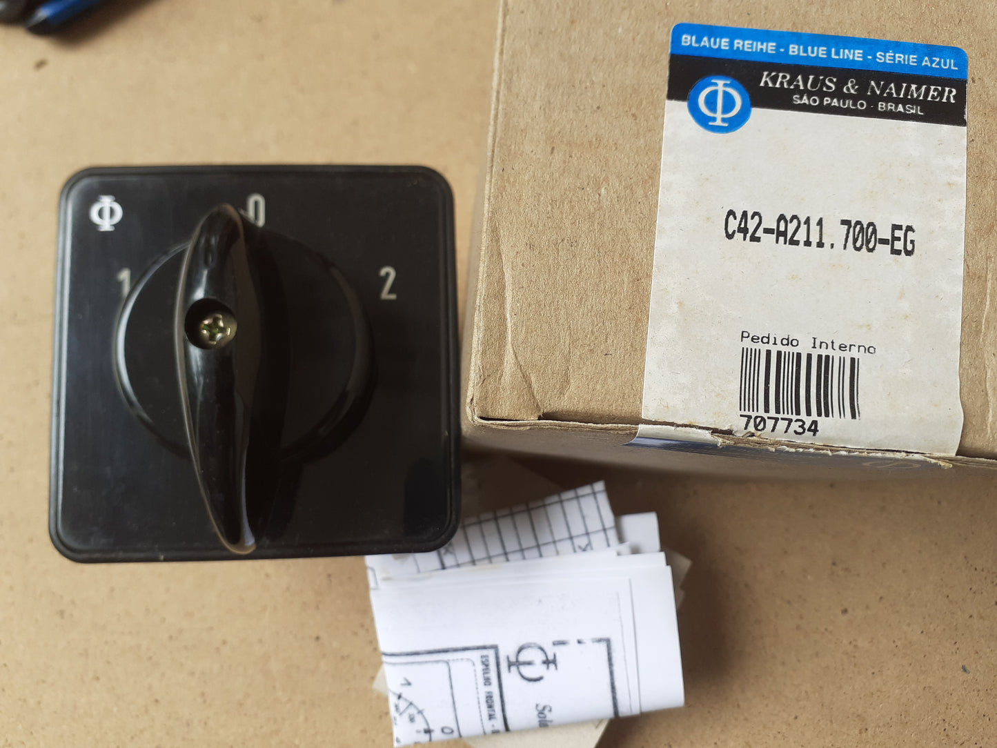 Comutadora Kraus Naimer C42A211 700 EG