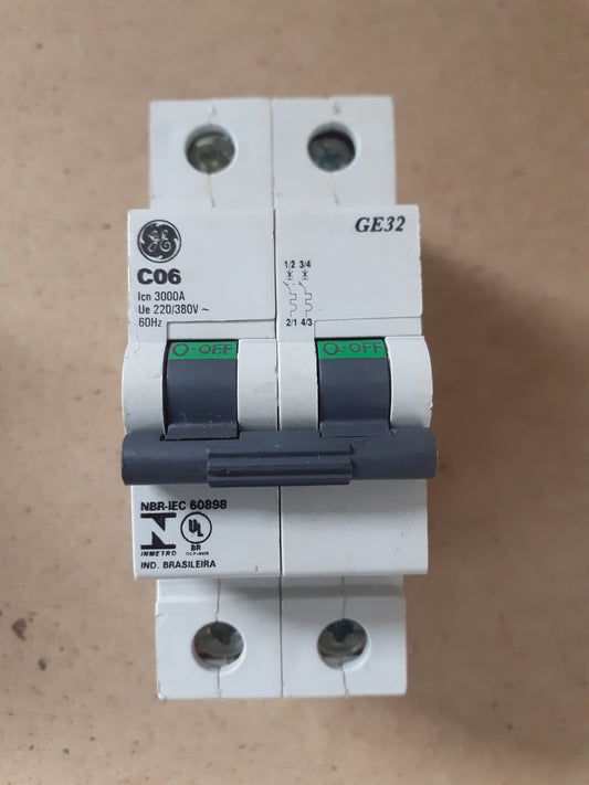Disjuntor GE DIN GE32C06