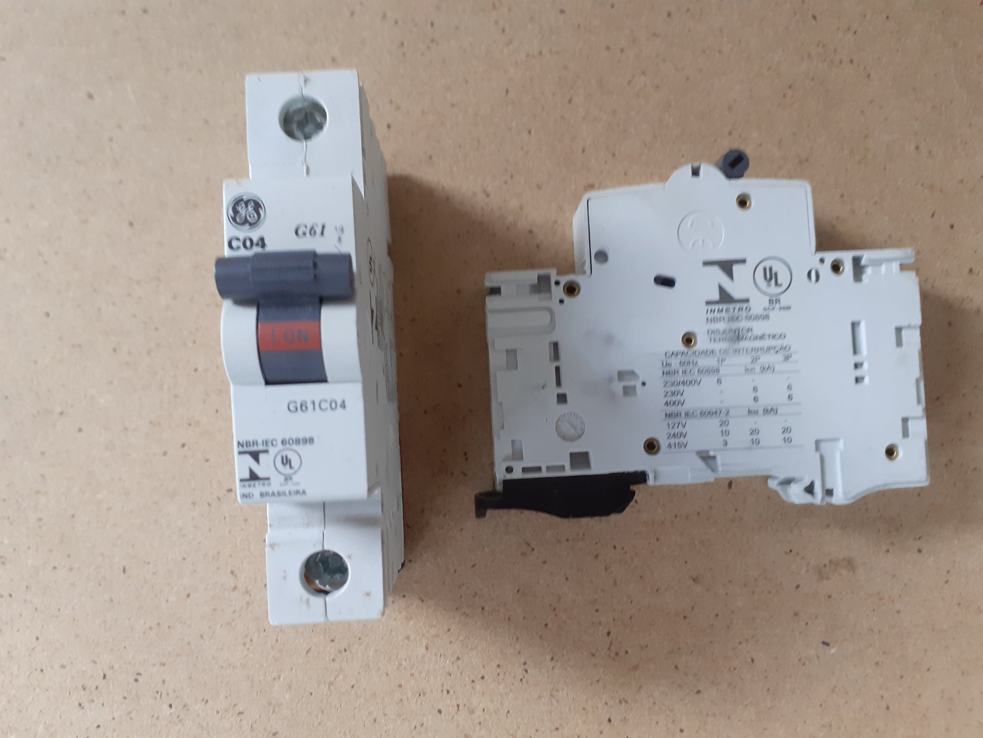 Disjuntor GE DIN G61C04