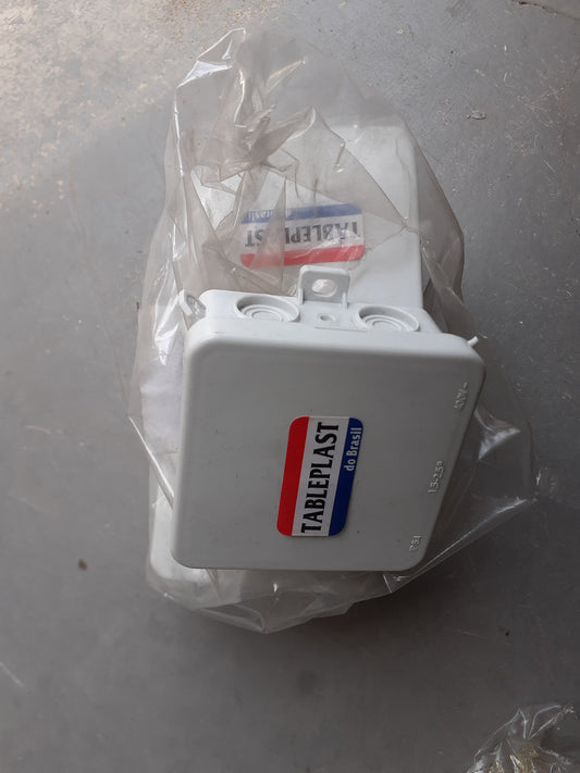 Caixa Tableplast P118
