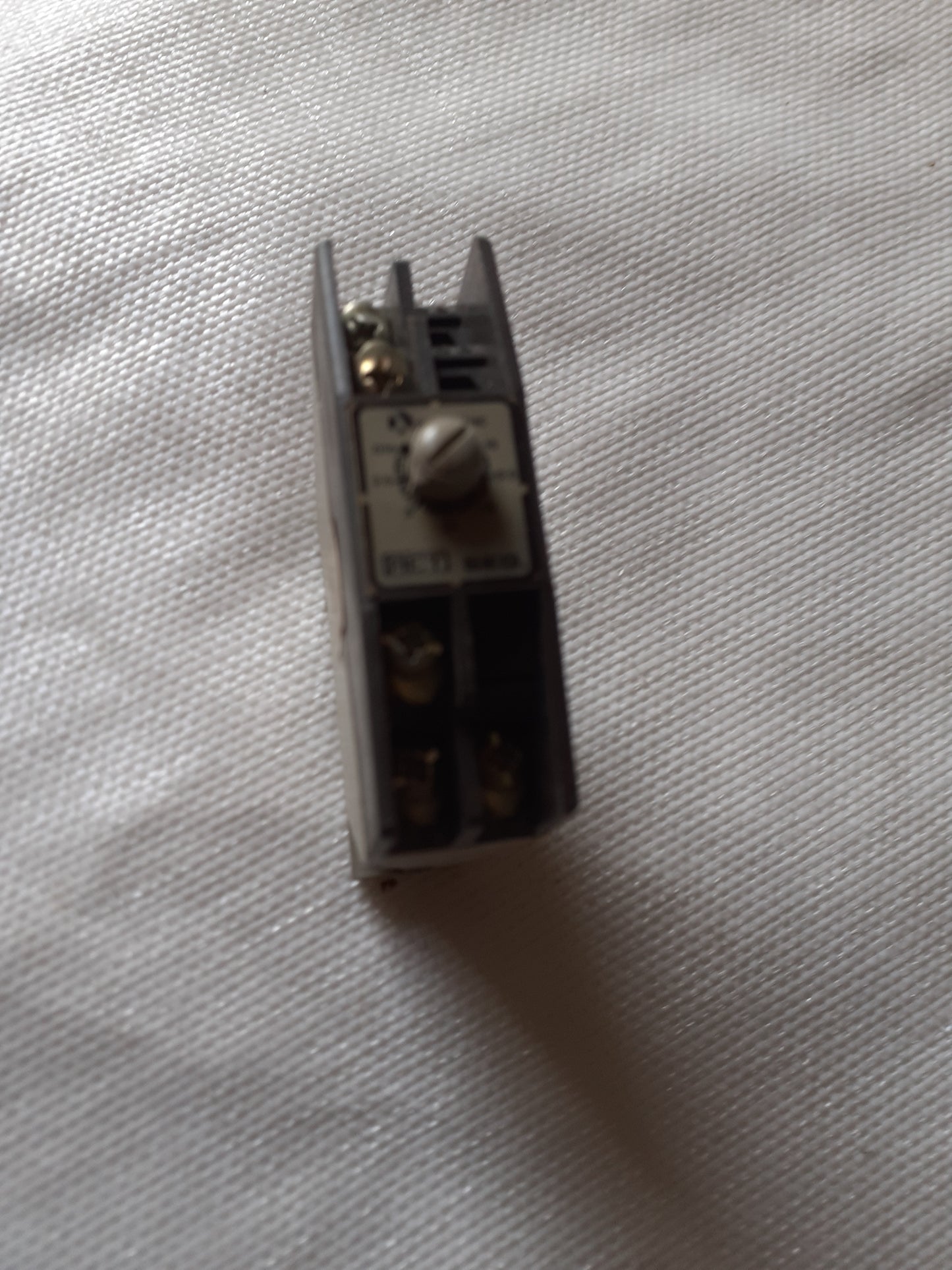 Temporizador Altronic RET-01TL15s380