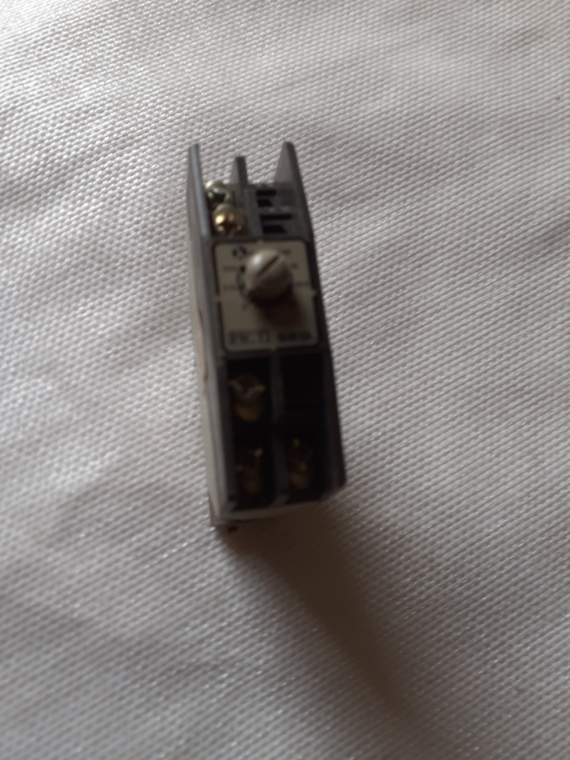Temporizador Altronic RET-01TL15s380