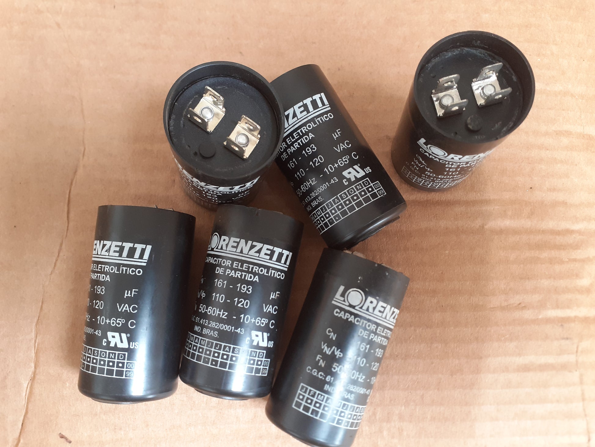 Capacitor Lorenzetti 161-193uF 110V plast