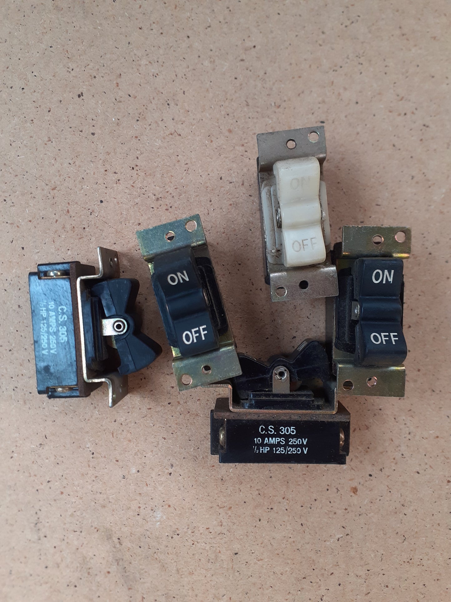 Interruptor Mar Girius CS305PT