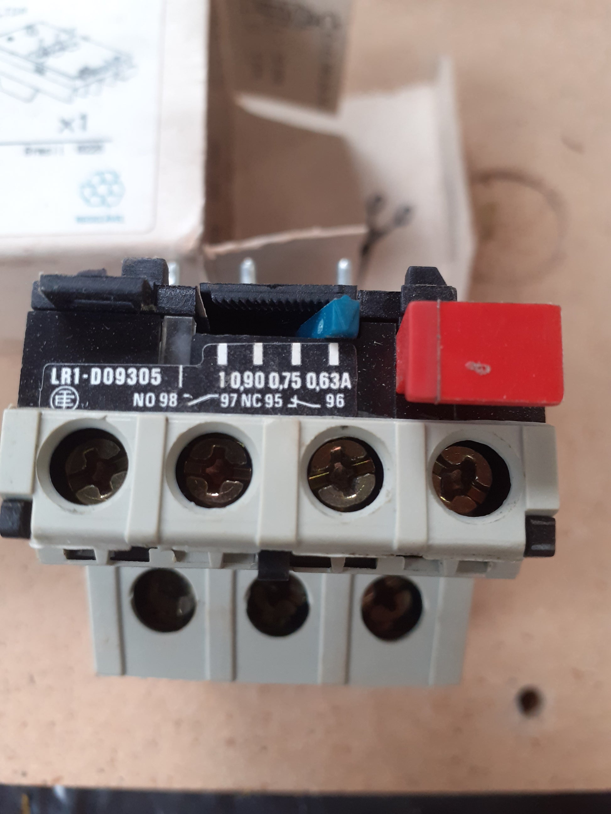 Rele Schneider LR1D09-305