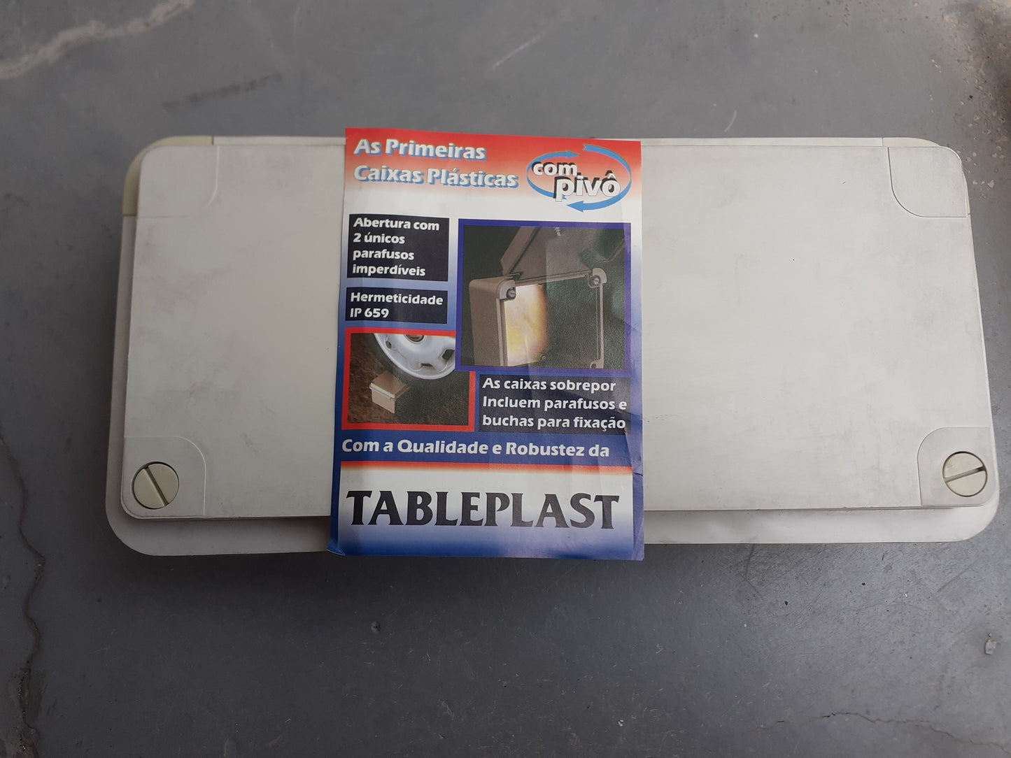 Caixa Tableplast 602C