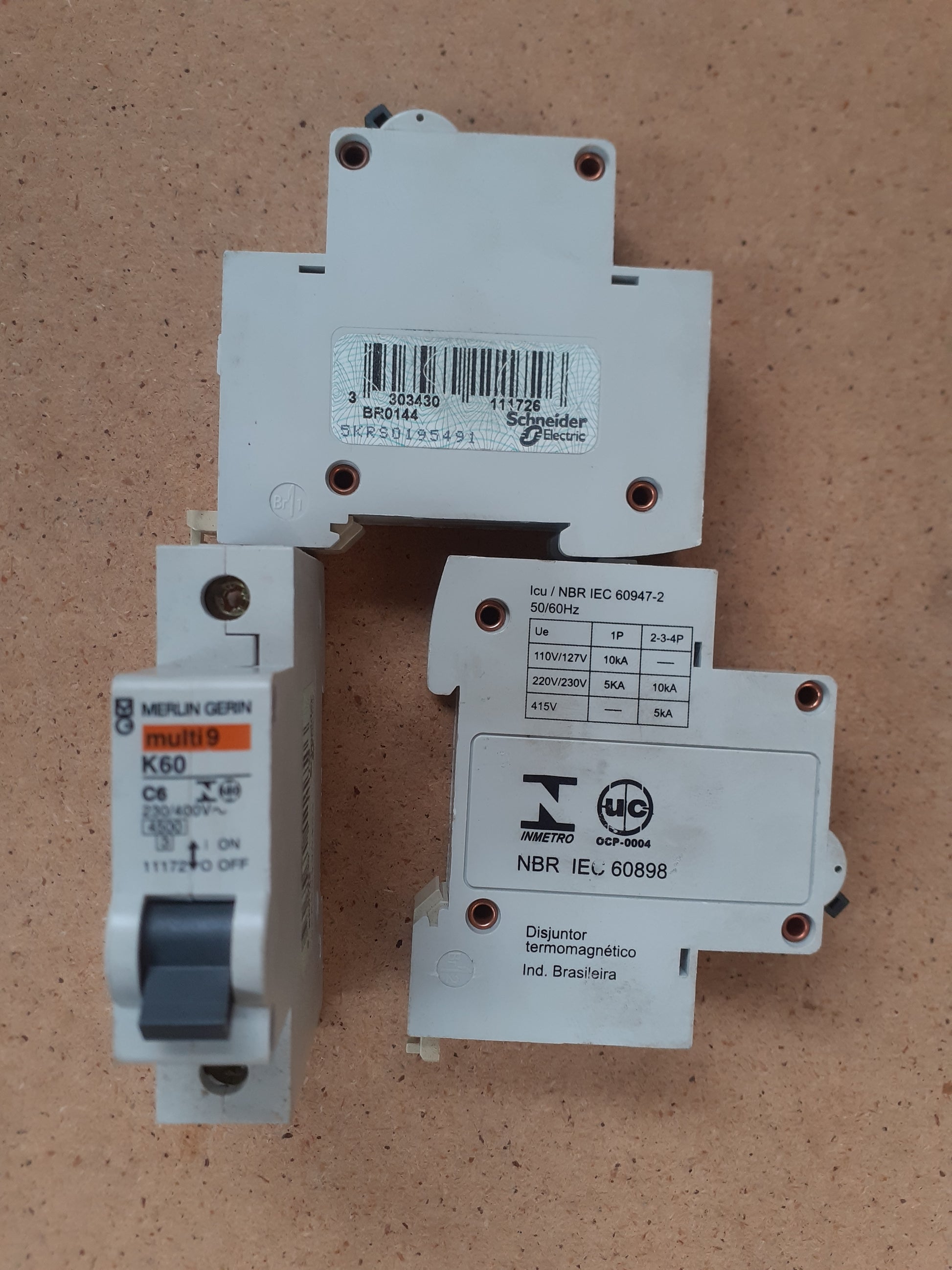 Disjuntor Merlin Gerin Multi9 11172