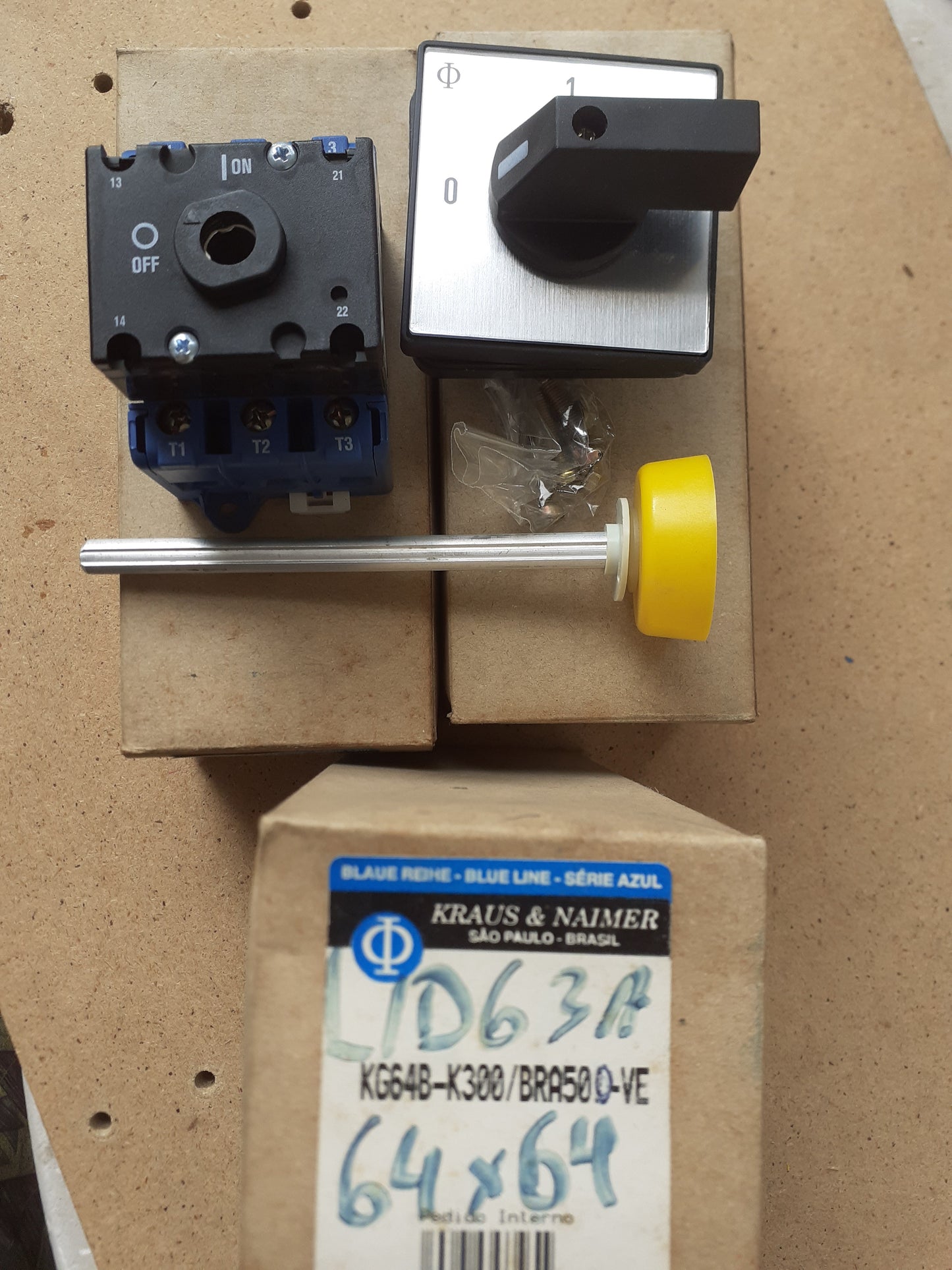 Seccionadora Kraus Naimer KG64AK300BRA500VE