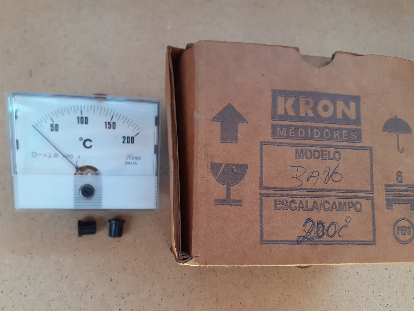 Indicador Kron BA86 200C